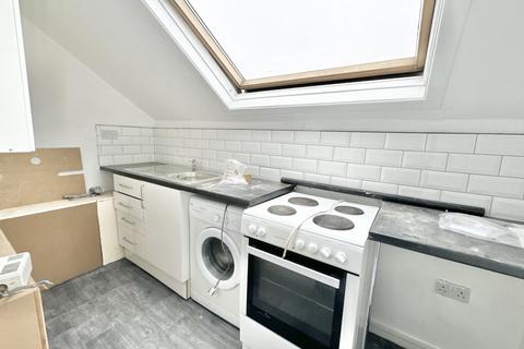 1 bedroom flat to rent, East End Park,  Leeds, LS9