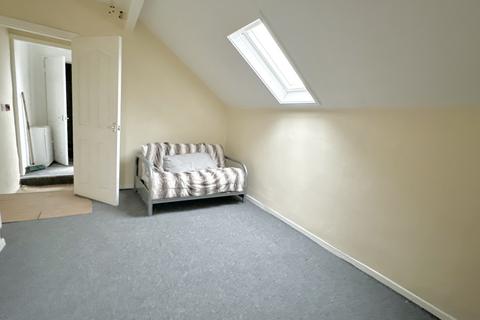 1 bedroom flat to rent, East End Park,  Leeds, LS9