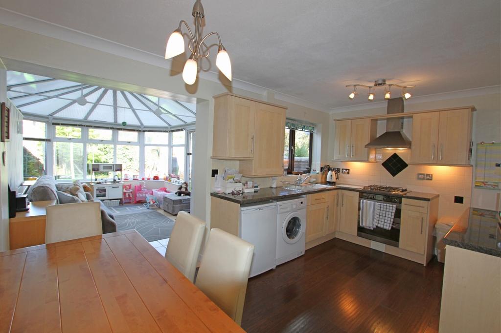 Kitchen/Diner/Conservatory