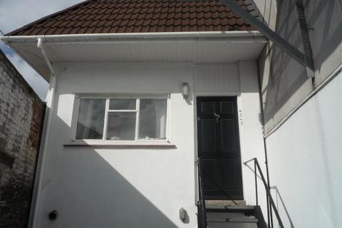 undefined, Fishponds, Bristol BS16