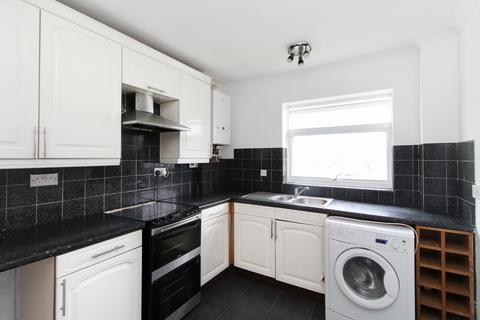 2 bedroom ground floor flat for sale - Hillmead , Crawley, West Sussex. RH11 8RR