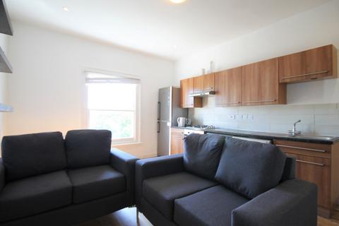 2 bedroom flat to rent, St Johns Grove, Archway, N19