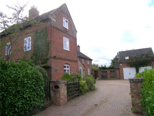 Ivy House Farm Marsh Hollow Hollington 6 Bed House 1 800 Pcm