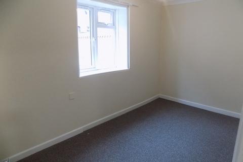 2 bedroom ground floor flat to rent, Clarendon Road, Southsea