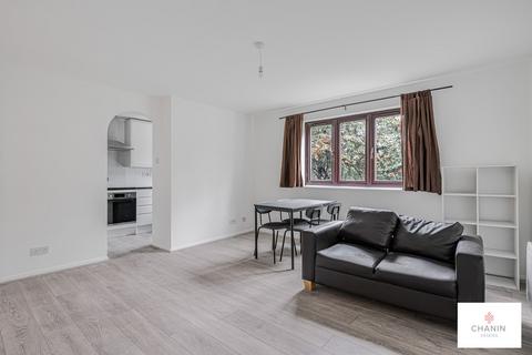 undefined, Bridge Meadows, London SE14