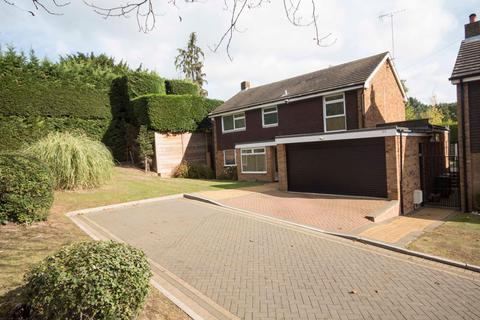 4 Bedroom Detached House For Sale Pinner Hill Road Pinner Middleha5 3sx 4 Bedroom Detached House For Sale Pinner Hill Road Pinner Middleha5 3sx