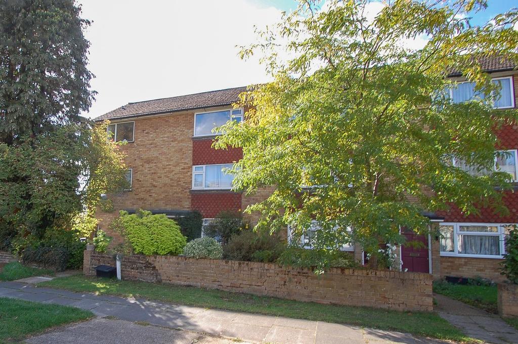 Denham Green Lane, Denham Green, Denham, UB9 2 bed for sale