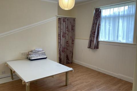 2 bedroom flat to rent, Millar Road, North Ayrshire KA21