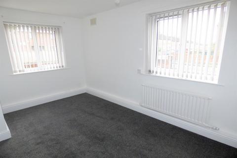 2 bedroom flat to rent, Devon Road, Hebburn