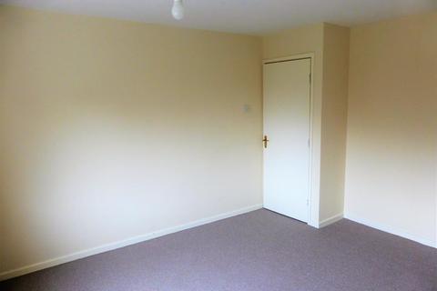 2 bedroom flat to rent - Carr Field Lane, Bolton-upon-Dearne, Rotherham, S63 8EU