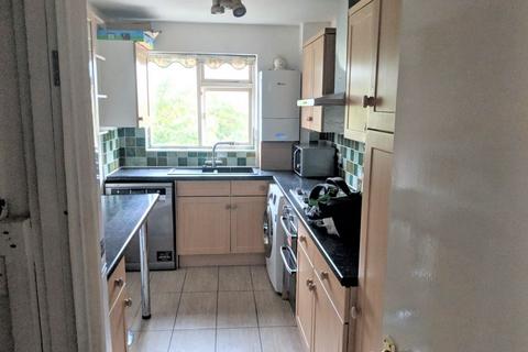 2 bedroom flat to rent, Harrow HA1