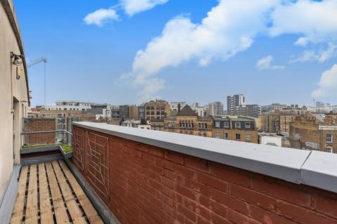 2 bedroom flat for sale, Commercial Road, London