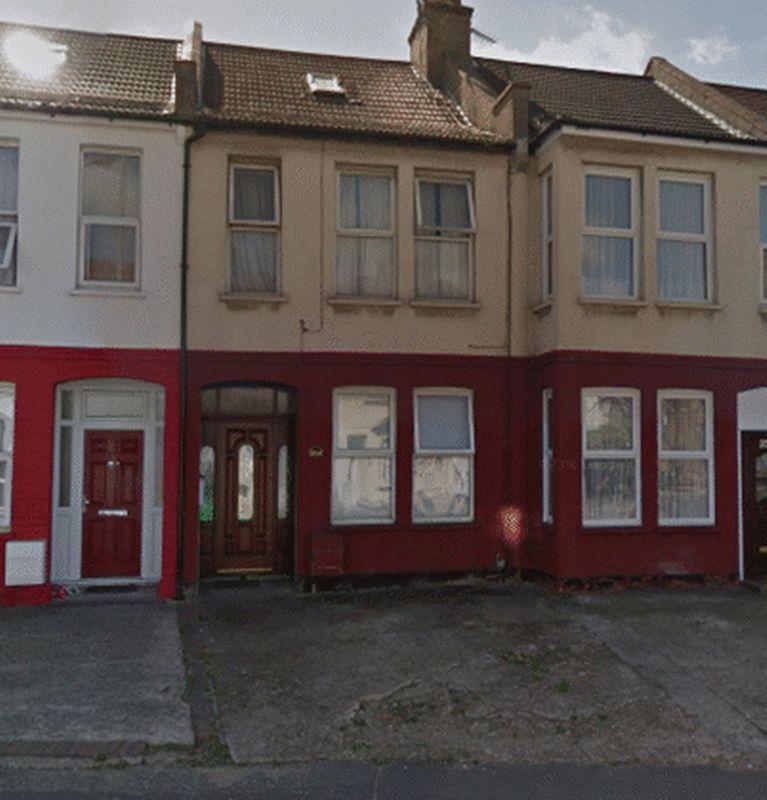 Fairfax Drive, WestcliffOnSea 1 bed property £303 pcm (£70 pw)