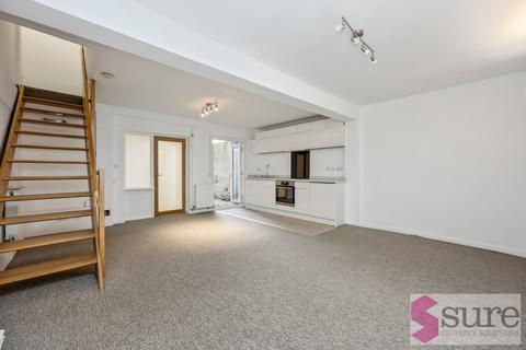 1 bedroom ground floor flat to rent, Grantham Road, Brighton