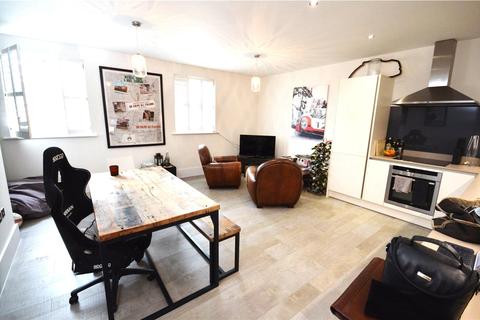 2 bedroom apartment to rent - St James Mews, Winchester, Hampshire, SO23