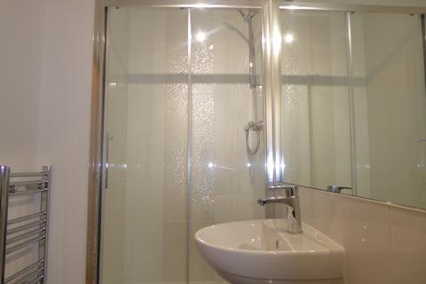 1 bedroom apartment to rent, The Chambers, East Street, Reading, RG1