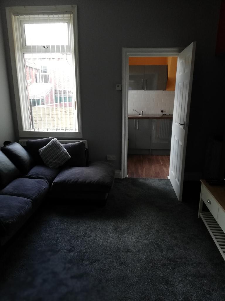 May Street, South Shields NE33 1 bed flat £420 pcm (£97 pw)