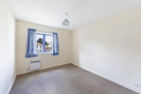 2 bedroom flat to rent, Media House, Clifton