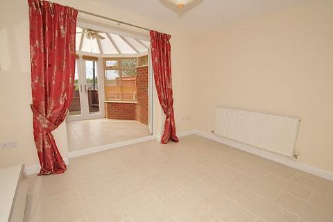 2 bedroom terraced house to rent, PENSNETT - Tansey Green Road