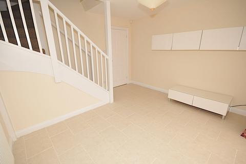 2 bedroom terraced house to rent, PENSNETT - Tansey Green Road