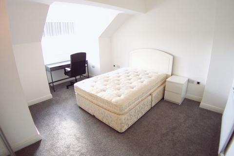 undefined, 6 Victoria Gardens , Leeds