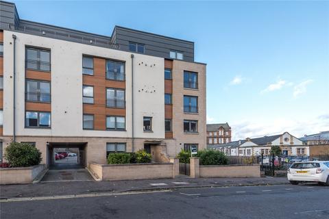 4 bedroom apartment to rent, Bellevue Road, Edinburgh