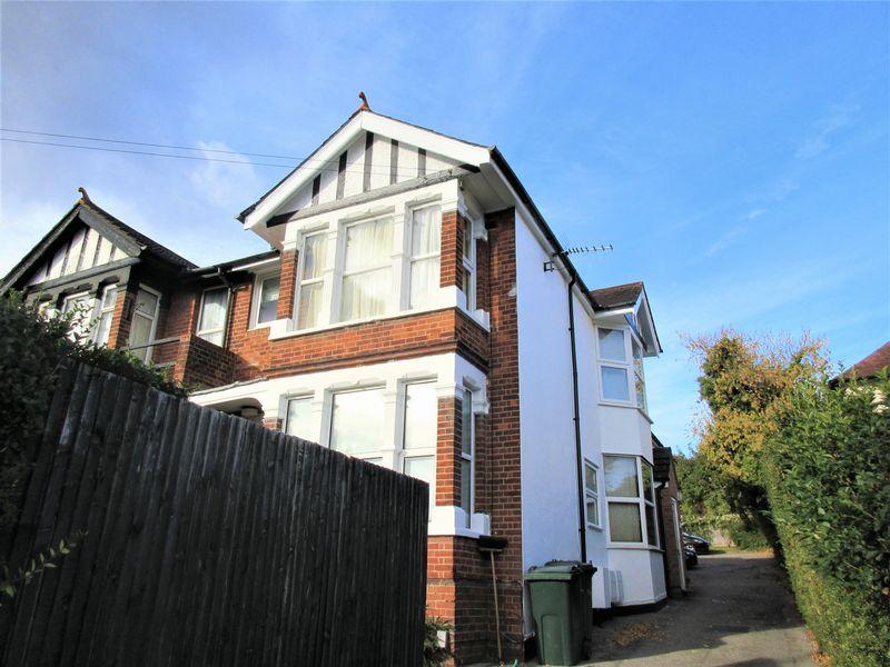 west wycombe road, high wycombe 1 bed flat to rent - £750 pcm (£173 pw)