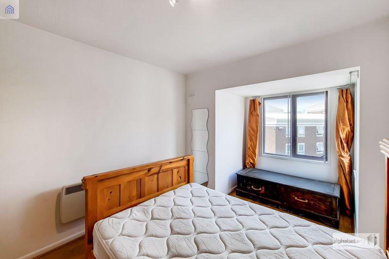 Bedroom (2)