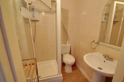 1 bedroom apartment to rent, Knighton Road, Leicester