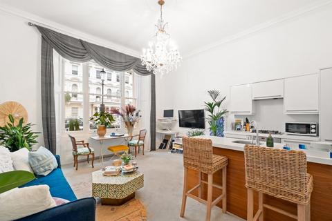 1 bedroom flat to rent, Queens Gate Terrace, South Kensington, London
