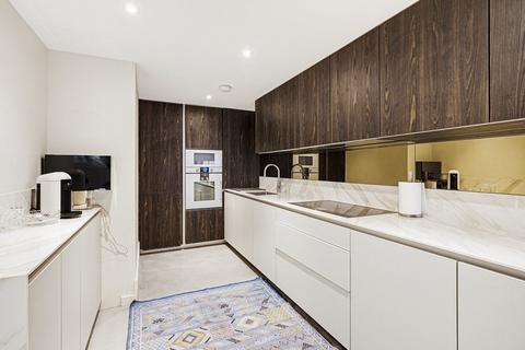 1 bedroom flat to rent, Lowndes Square, Knightsbridge, London