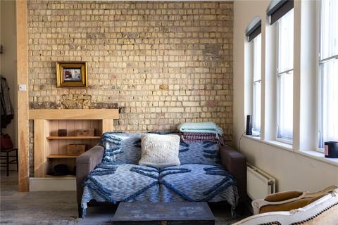 undefined, Commercial Street, London, E1