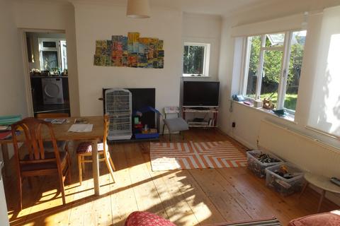 3 bedroom detached house to rent - Orchard Road, Lewes BN7