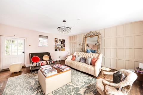 undefined, Watling Street, Little Brickhill, Milton Keynes, Buckinghamshire, MK17