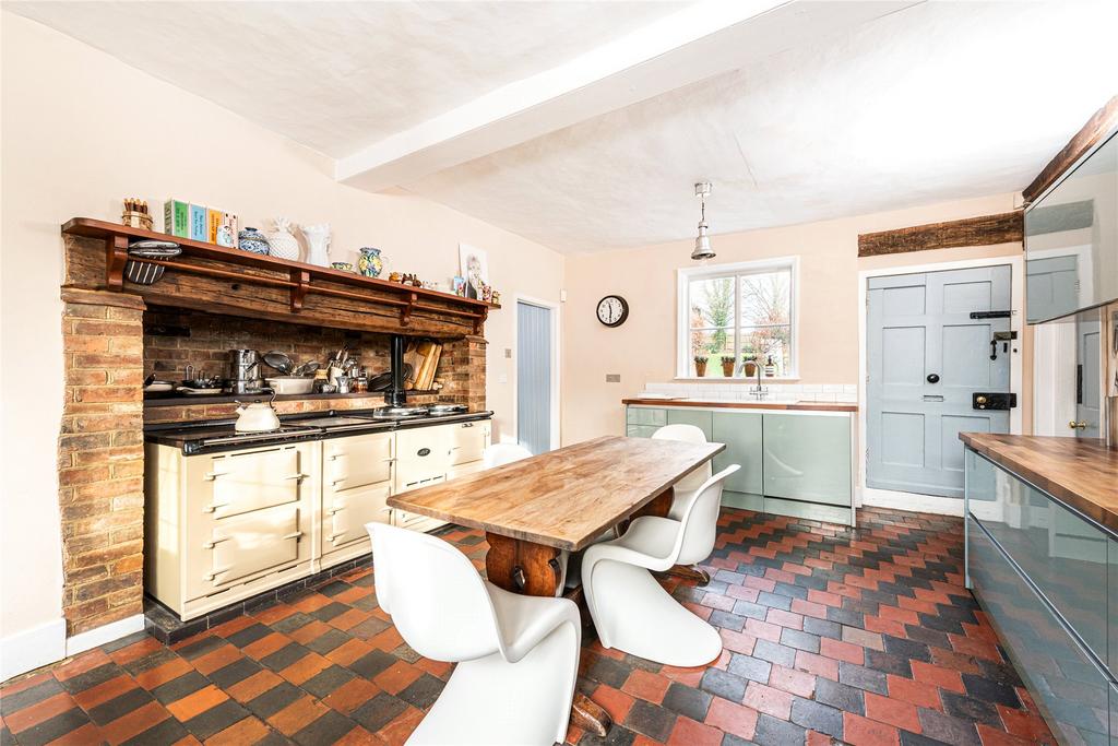 Kitchen/Breakfast