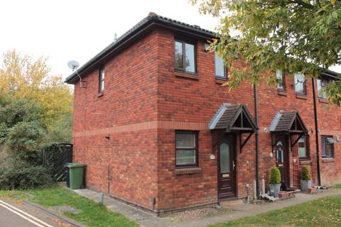 2 bedroom terraced house to rent, Withey Meadows, Horley