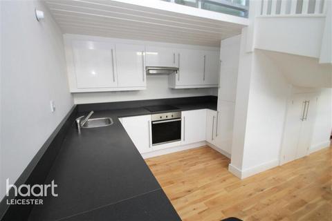 2 bedroom apartment to rent, Lee Street, Leicester