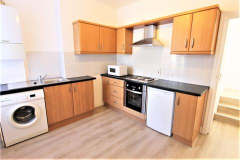 undefined, Park Avenue, London, N13