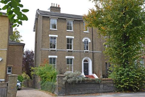 3 bedroom apartment to rent, Kidbrooke Park Road, London, SE3