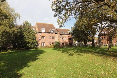undefined, Killicks, Cranleigh