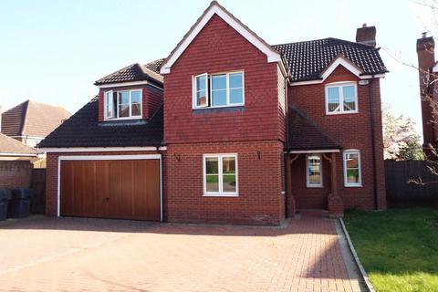 5 bedroom detached house for sale, Greyfriars Drive, Bromsgrove, B61 7LF