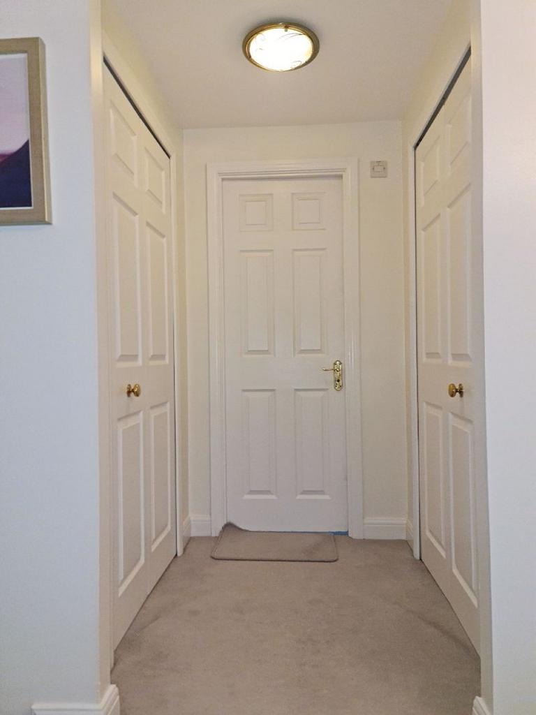 Main bedroom dress