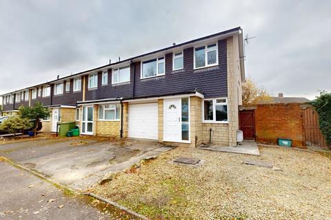 3 bedroom semi-detached house to rent, Belworth Drive, Cheltenham