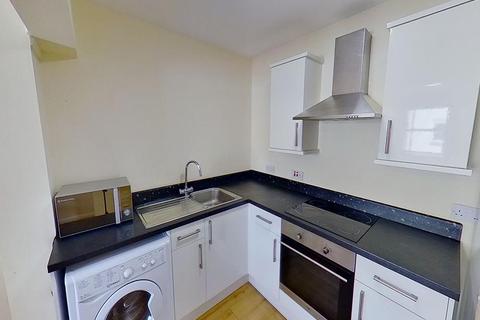 4 bedroom flat to rent, 254 North Sherwood Street Flat 3, NOTTINGHAM NG1 4EN