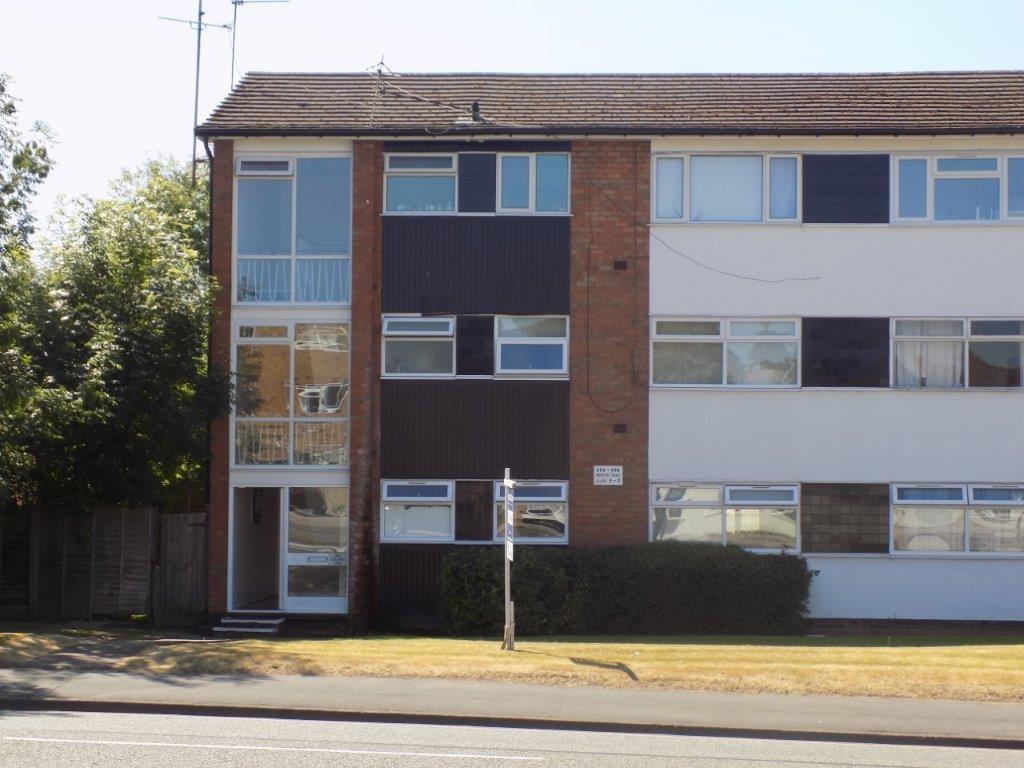 Newton Road, Great Barr 3 bed ground floor flat £125,000