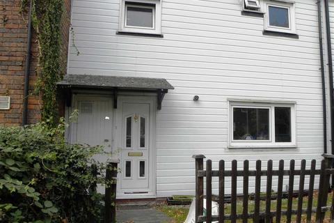 undefined, Braybourne Close, Uxbridge