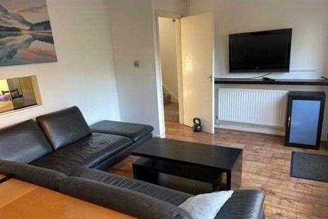 undefined, Braybourne Close, Uxbridge