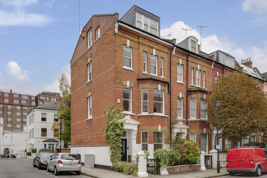 Hamilton Gardens, St John's Wood, London NW8 5 bed semidetached house to rent £7,999 pcm (£