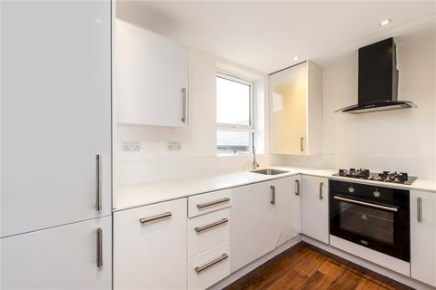 3 bedroom apartment to rent, Morrish Road, London, SW2