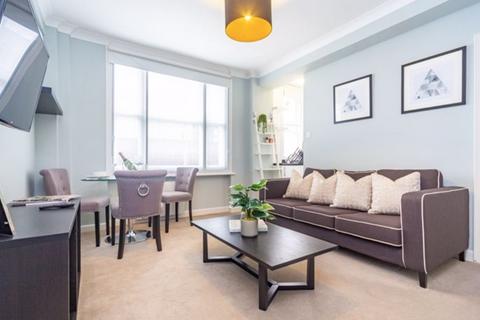 1 bedroom apartment to rent, Hill Street, W1